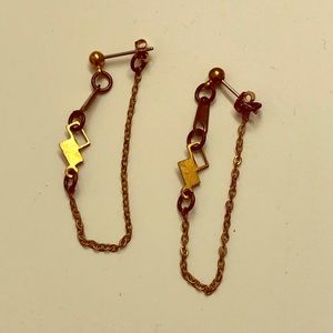 Gold chain link studs